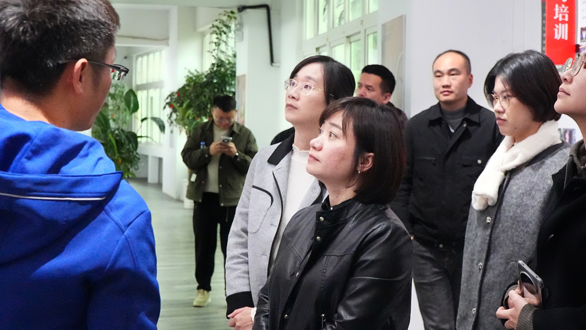 漳州團(tuán)市委副書(shū)記林凌一行蒞臨比鄰三維參觀交流